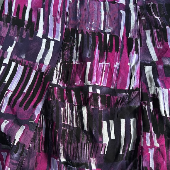 ANN TAYLOR PETITES Patterned Skirt - Picture 3 of 6